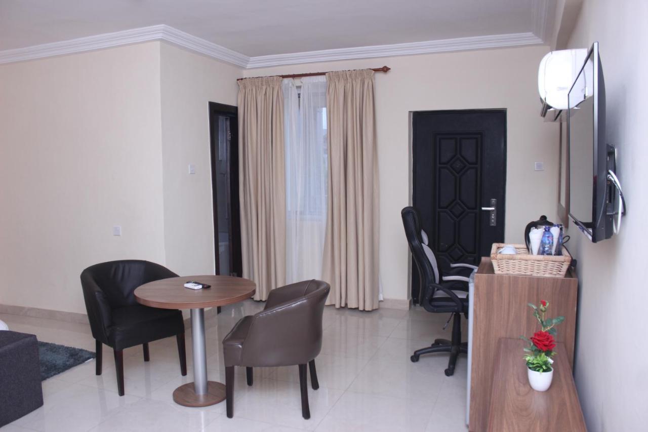 Rhogem Hotel Sekondi-Takoradi Exterior foto